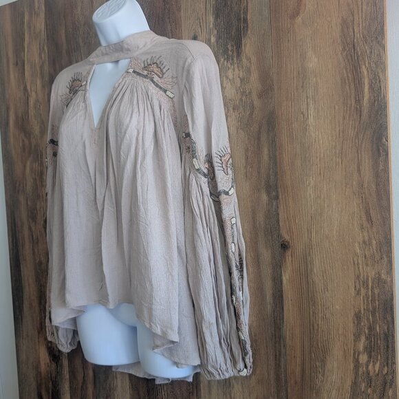 Free People Beige Beaded Tunic Deep V Cutout Mockneck BoHo Blouse Small - Picture 2 of 8